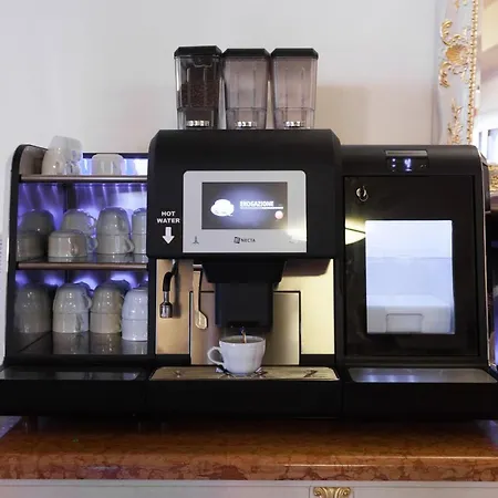 ホテル Isabella ブレンゾーネ