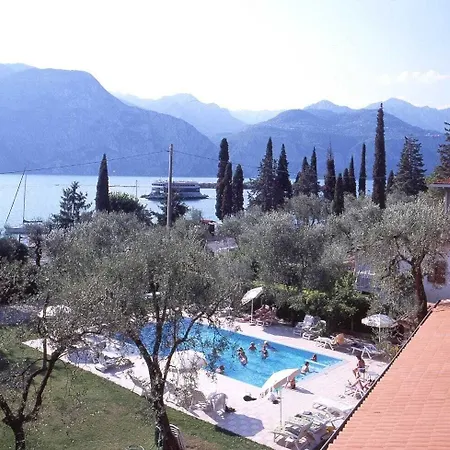 Isabella ブレンゾーネ