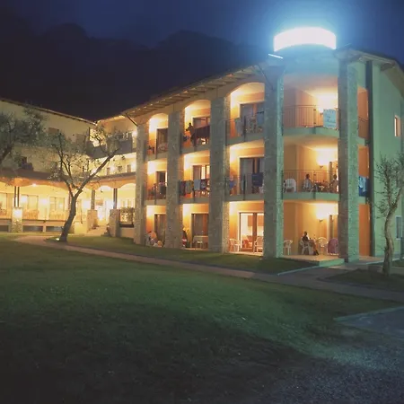 Isabella ブレンゾーネ