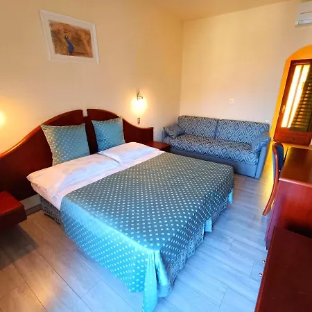 Hotel Isabella 3*