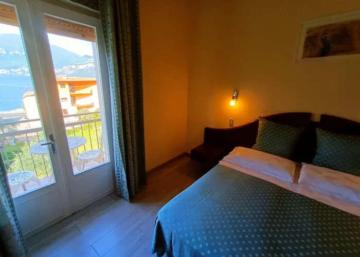 Otel Isabella Brenzone sul Garda
