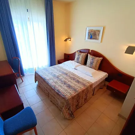 Hotel Isabella 3*