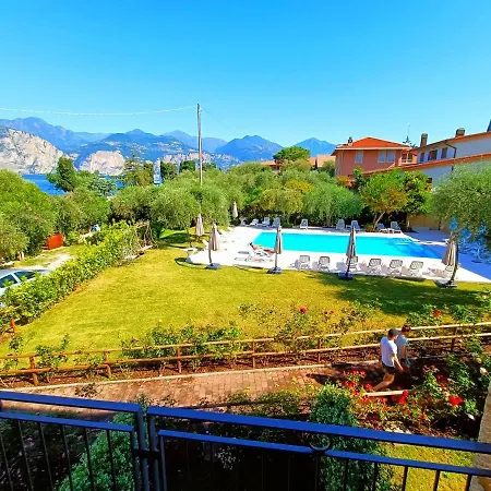 Hotel Isabella 3*