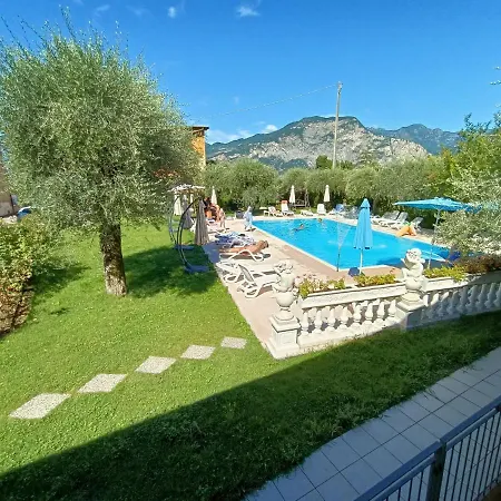 Isabella Hotel Brenzone sul Garda