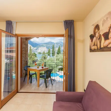 Isabella Hotel Brenzone sul Garda