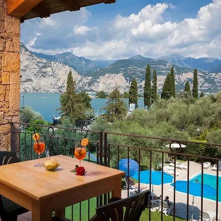 Isabella Hotel Brenzone sul Garda