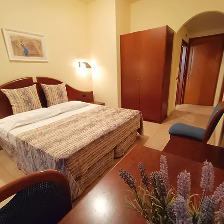 Szálloda Isabella 3*
