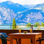 Isabella Hotel Brenzone sul Garda