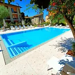 Hotel Isabella 3*