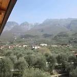 Isabella 3* Brenzone sul Garda